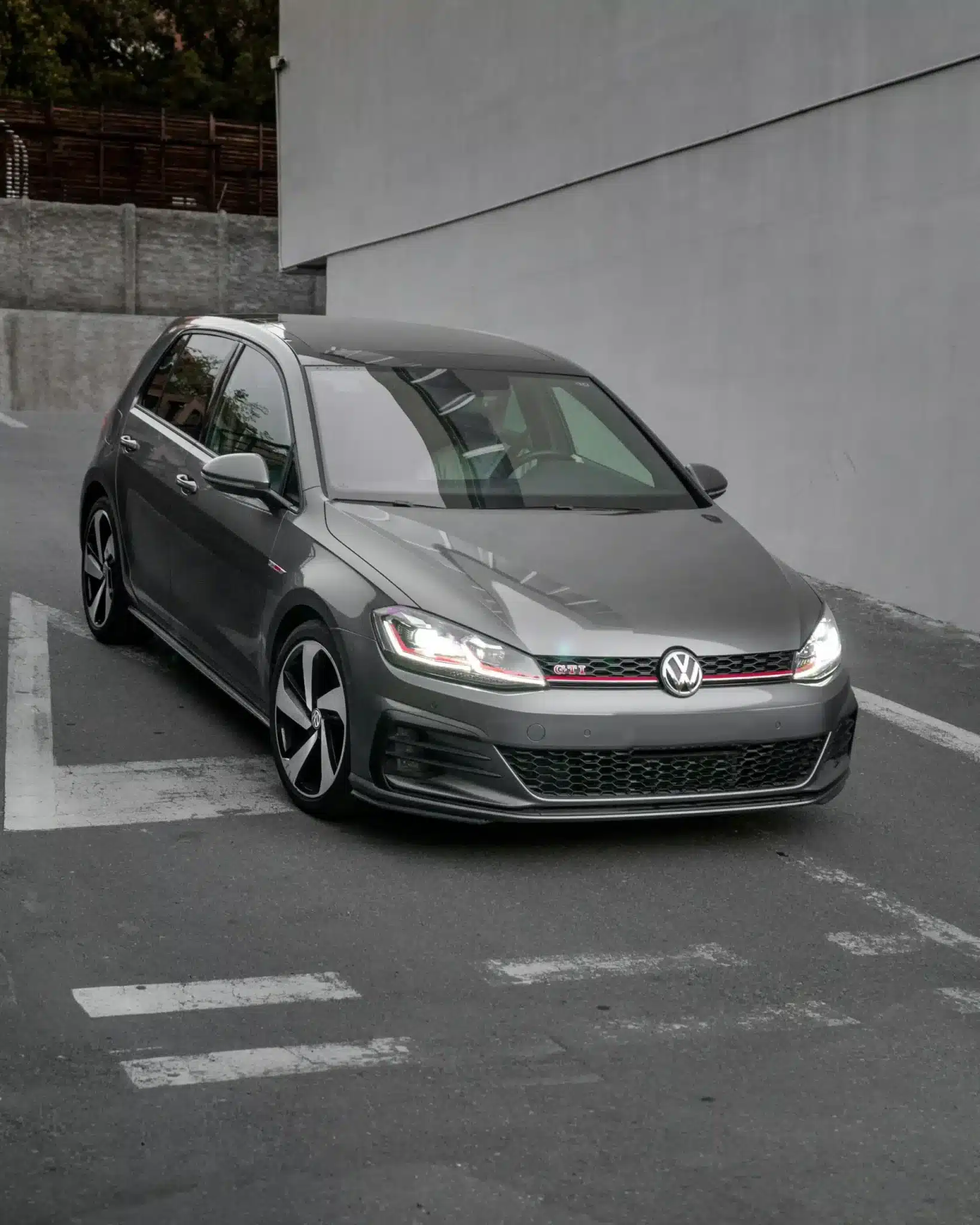 Revisión Volkswagen Golf en Cuatro Caminos