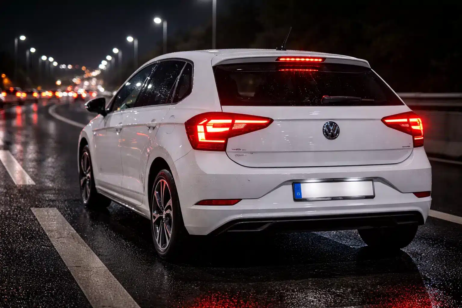 Revisión Volkswagen Polo en Cuatro Caminos